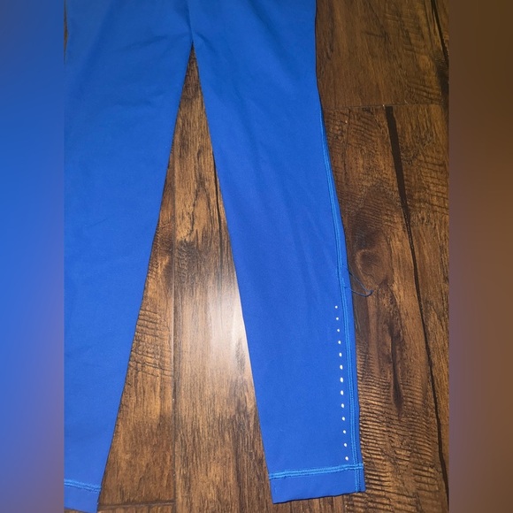 Lululemon Swift Speed High Rise Tight 28" Luxtreme Size 4 Royal Blue NWOT - Picture 3 of 5